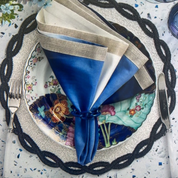 KIM SEYBERT RUNNER & 4 NAPKINS SET DIP DYE NAVY BLUE SILVER RIM NEIMAN MARCUS - Picture 7 of 8